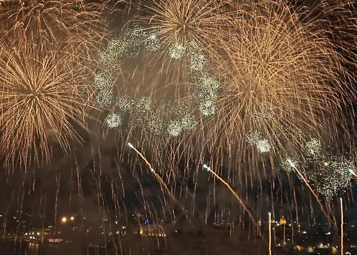 79 Sam's Place, * Valletta