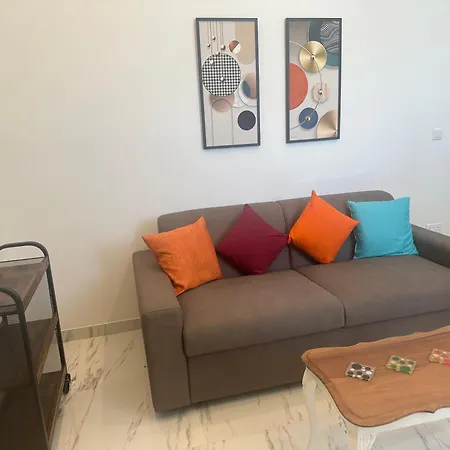 Apartamento 79 Sam's Place, *