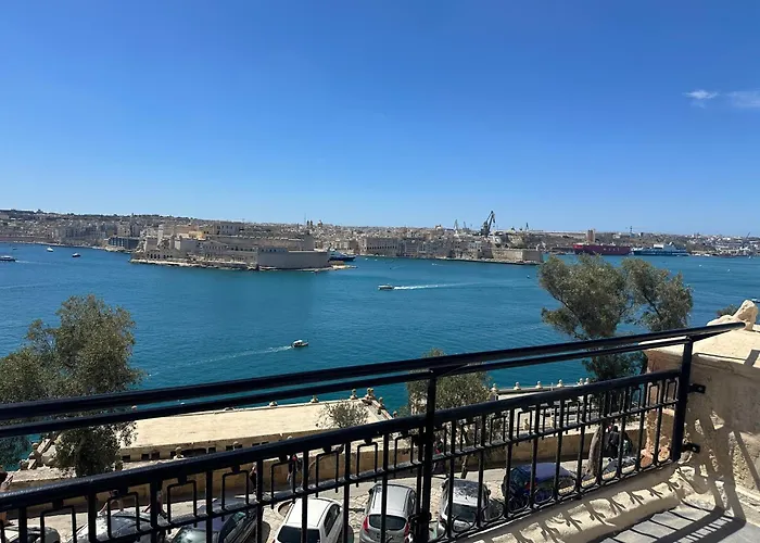 79 Sam's Place, Apartamento